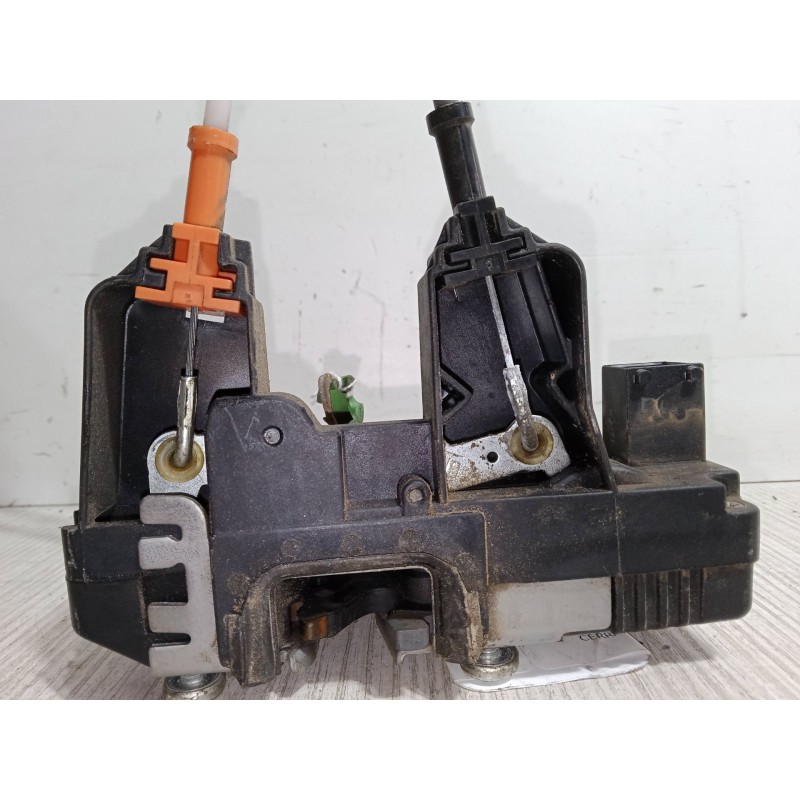 Recambio de cerradura puerta trasera derecha para opel zafira a monospace (t98) 2.0 dti 16v (f75) referencia OEM IAM   