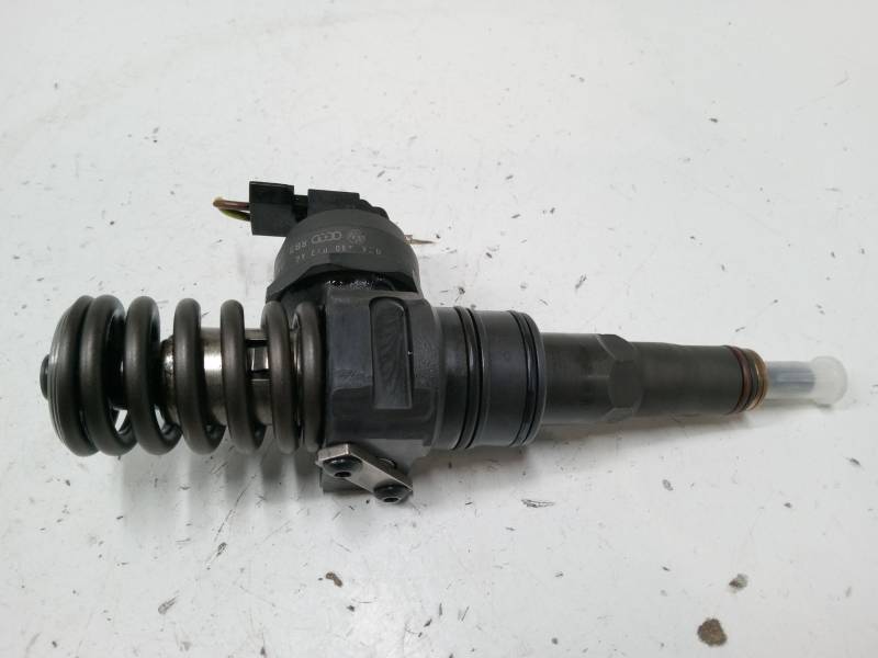 INYECTOR 038130073AG 