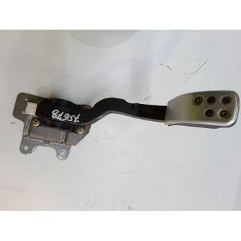 PEDAL ACELERADOR 