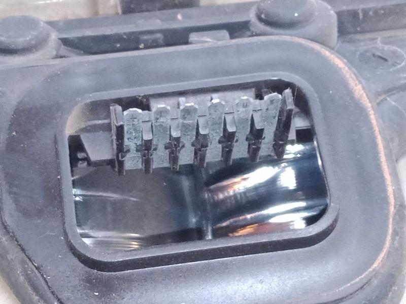 Recambio de piloto trasero derecho para opel zafira a monospace (t98) 2.0 dti 16v (f75) referencia OEM IAM   