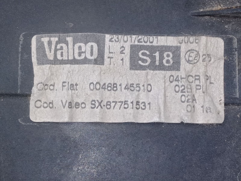 Recambio de faro izquierdo para fiat punto (188_) 1.2 16v 80 (188.233, .235, .253, .255, .333, .353, .639,... referencia OEM IAM