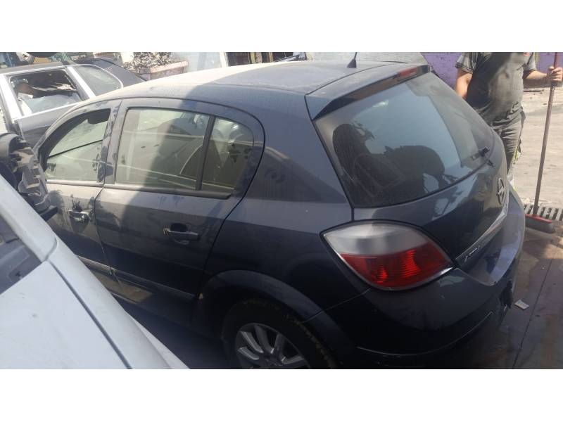 OPEL ASTRA H (A04)