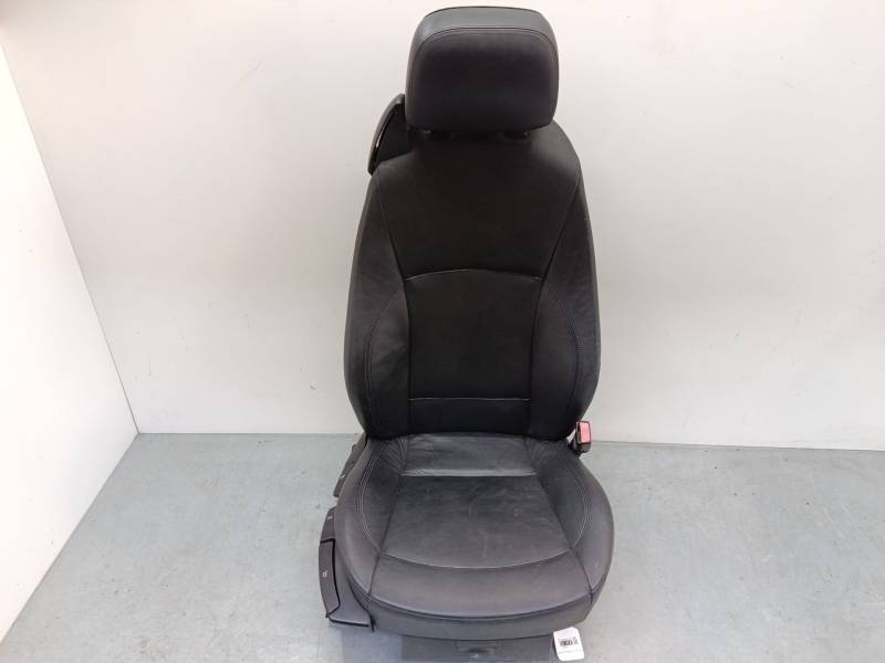 ASIENTO DELANTERO DERECHO 