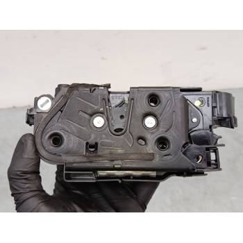 CERRADURA PUERTA TRASERA IZQUIERDA 5NA839015E 