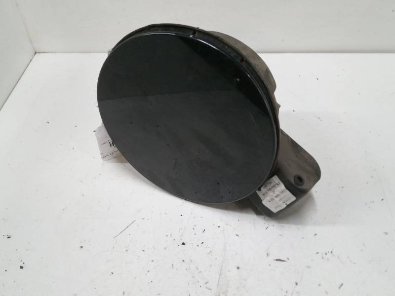 TAPA EXTERIOR COMBUSTIBLE 