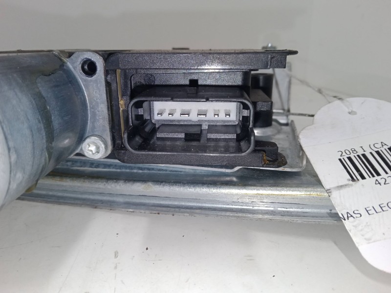 Recambio de elevalunas electrico delantero derecho para peugeot 208 i (ca_, cc_) 1.4 hdi referencia OEM IAM 9674254280  96731532
