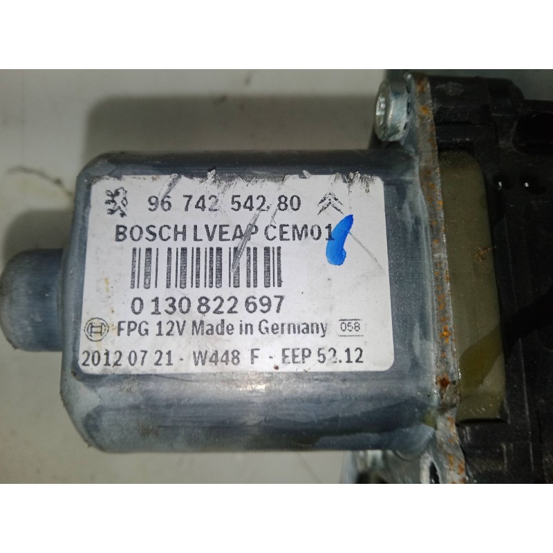 Recambio de elevalunas electrico delantero derecho para peugeot 208 i (ca_, cc_) 1.4 hdi referencia OEM IAM 9674254280  96731532