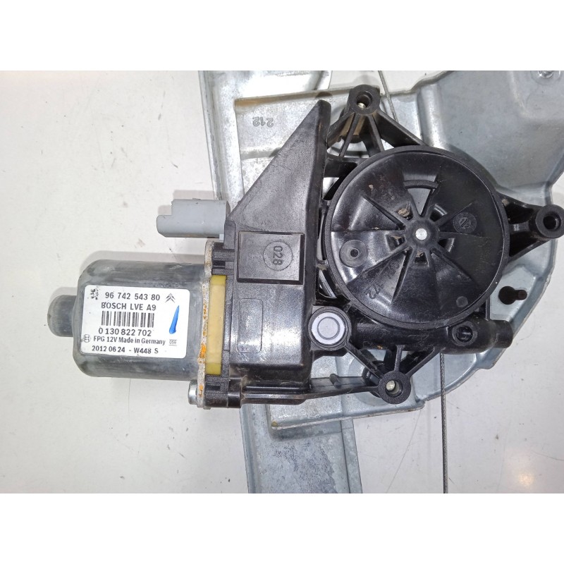 Recambio de elevalunas electrico delantero izquierdo para peugeot 208 i (ca_, cc_) 1.4 hdi referencia OEM IAM 9673154380  967425