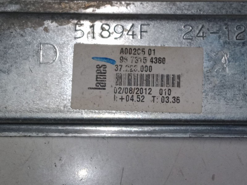 Recambio de elevalunas electrico delantero izquierdo para peugeot 208 i (ca_, cc_) 1.4 hdi referencia OEM IAM 9673154380  967425