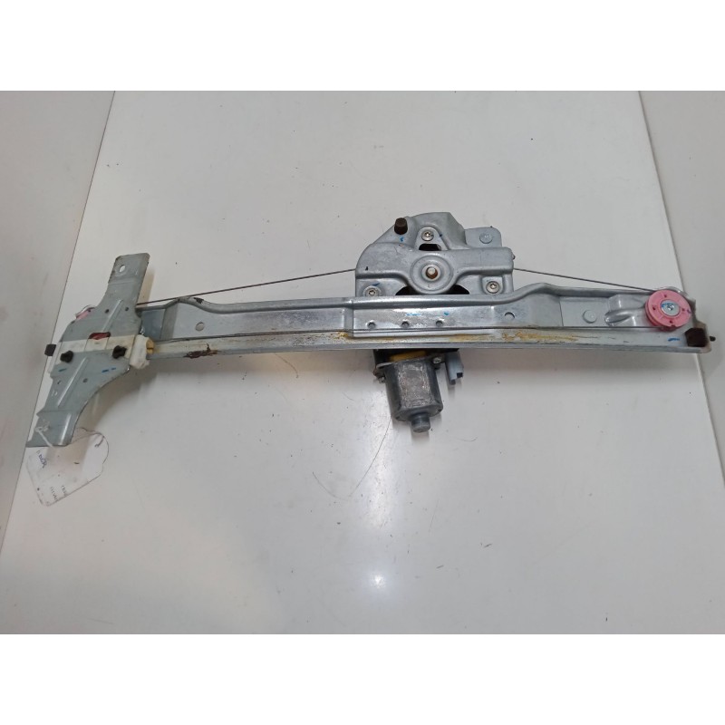Recambio de elevalunas electrico delantero izquierdo para peugeot 208 i (ca_, cc_) 1.4 hdi referencia OEM IAM 9673154380  967425