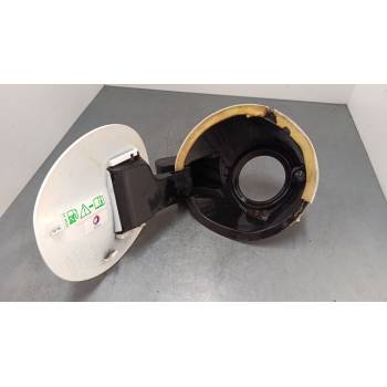 TAPA EXTERIOR COMBUSTIBLE 