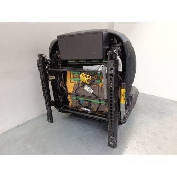 ASIENTO DELANTERO DERECHO 