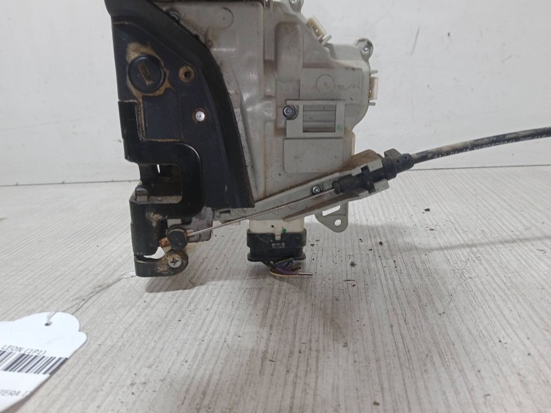 Recambio de cerradura puerta delantera izquierda para seat leon (1p1) 1.6 tdi referencia OEM IAM 1p0839015D  