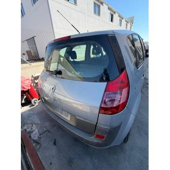 RENAULT SCÉNIC II (JM0/1_)
