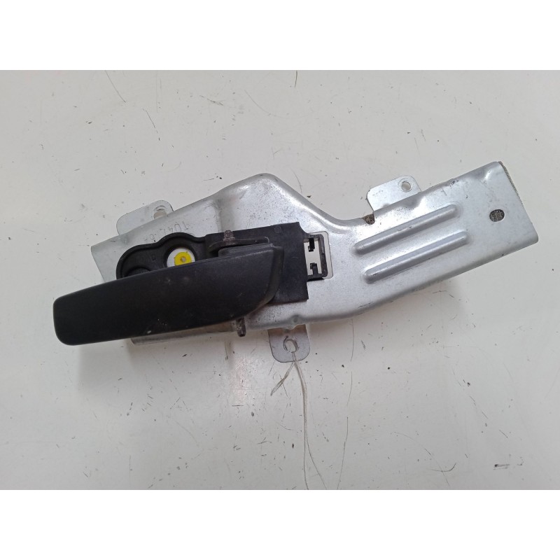 Recambio de maneta interior puerta delantera derecha para peugeot bipper tepee 1.3 hdi 75 referencia OEM IAM   