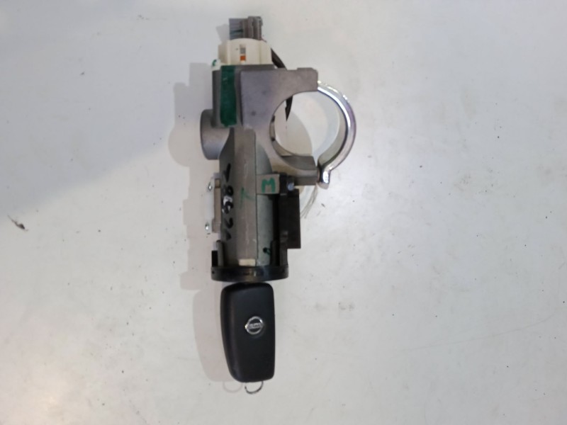 Recambio de clausor para nissan juke (f15) 1.6 referencia OEM IAM 4419A-MW1014 QI8MW1014 