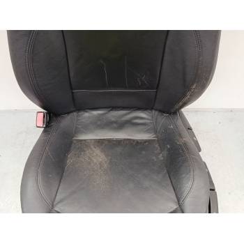 ASIENTO DELANTERO IZQUIERDO 
