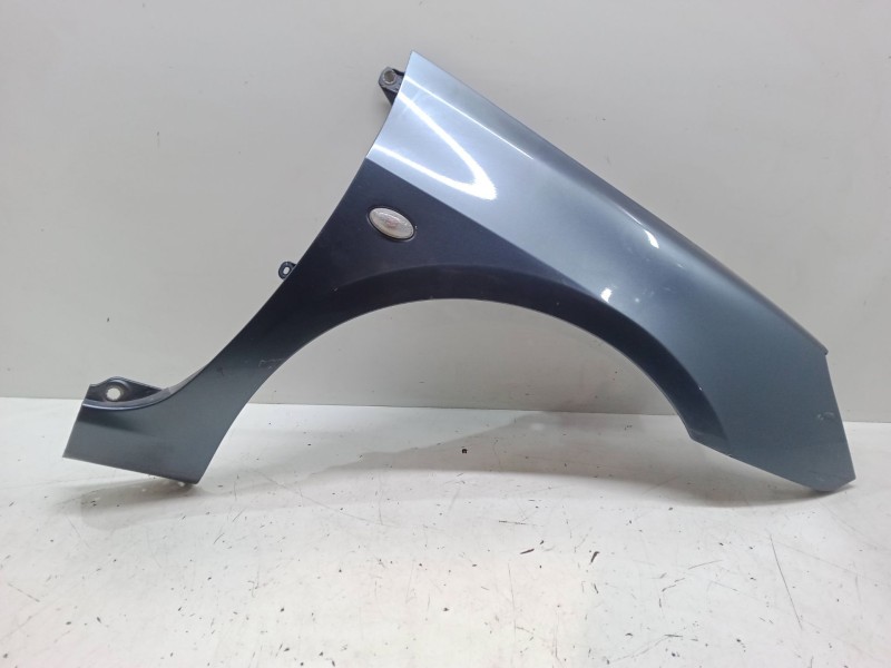 Recambio de aleta delantera derecha para peugeot 307 (3a/c) 2.0 hdi 135 referencia OEM IAM   