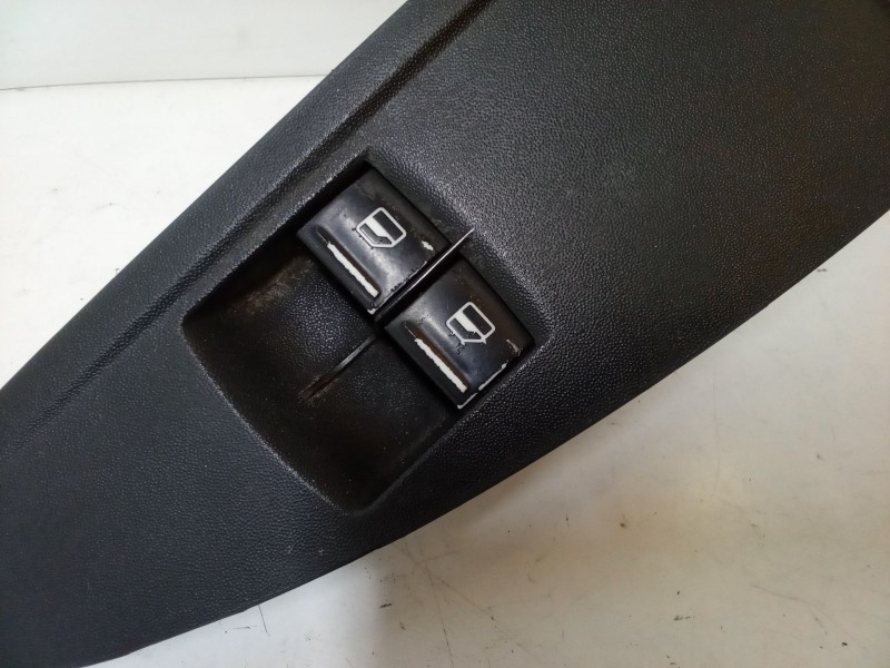 Recambio de maneta elevalunas puerta delantera izquierda para seat altea (5p1) 1.9 tdi referencia OEM IAM   