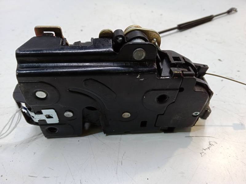 CERRADURA PUERTA DELANTERA IZQUIERDA 