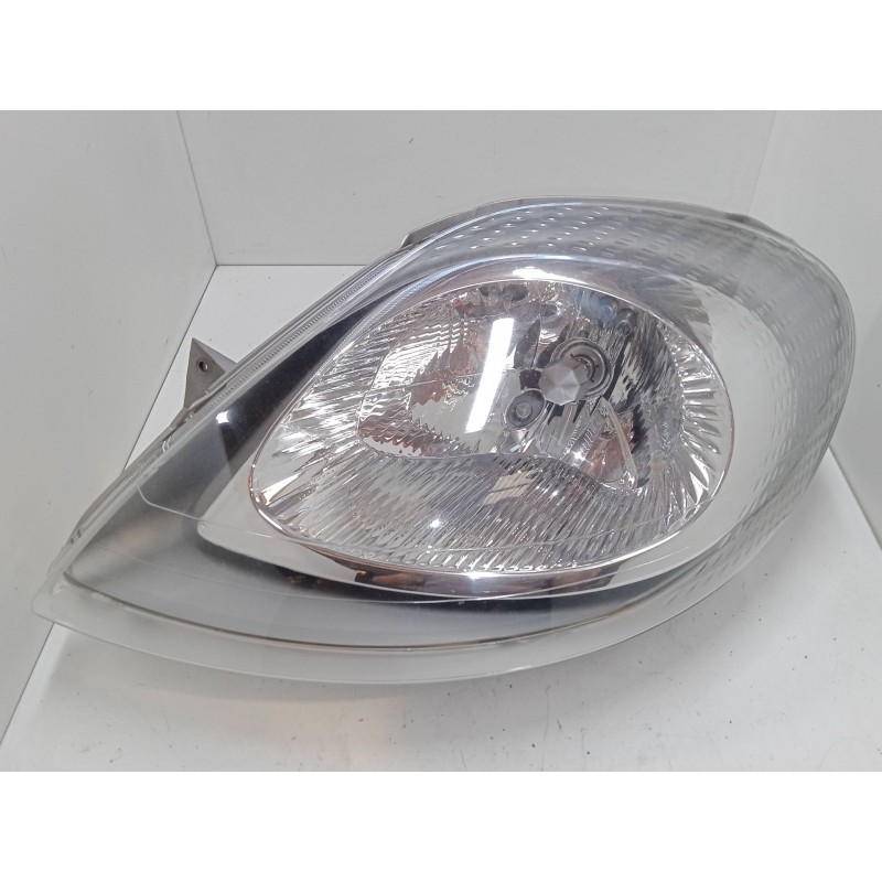 Recambio de faro izquierdo para renault trafic ii furgoneta (fl) 1.9 dci 80 (fl0b) referencia OEM IAM 7700311371  