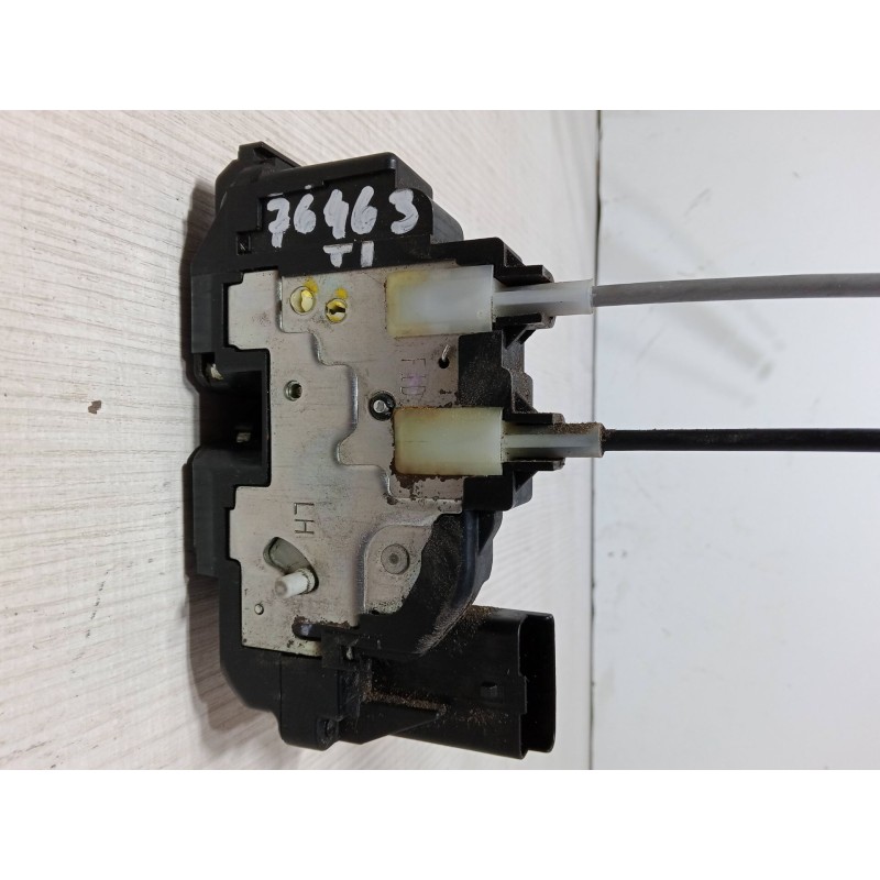 Recambio de cerradura puerta trasera izquierda para hyundai i20 i (pb, pbt) 1.2 referencia OEM IAM 81410-1J020FJD  