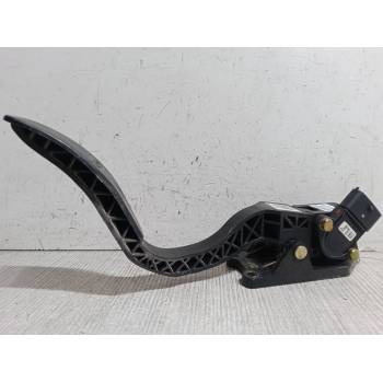 PEDAL ACELERADOR 