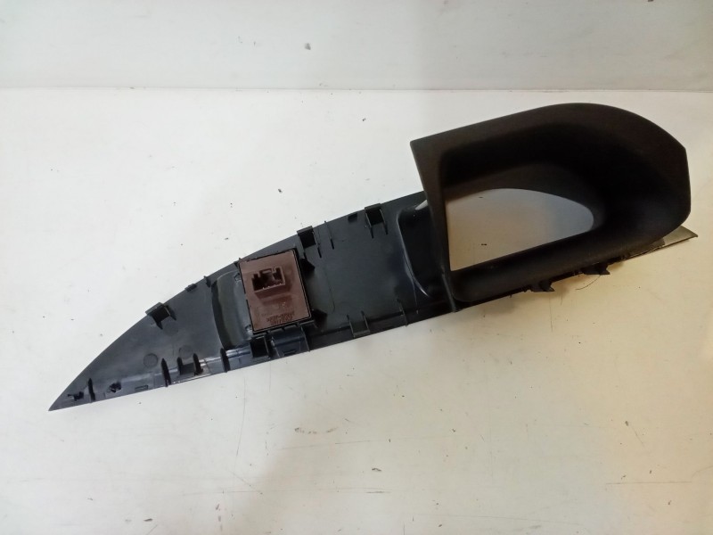 Recambio de maneta elevalunas puerta delantera izquierda para seat altea (5p1) 1.9 tdi referencia OEM IAM   