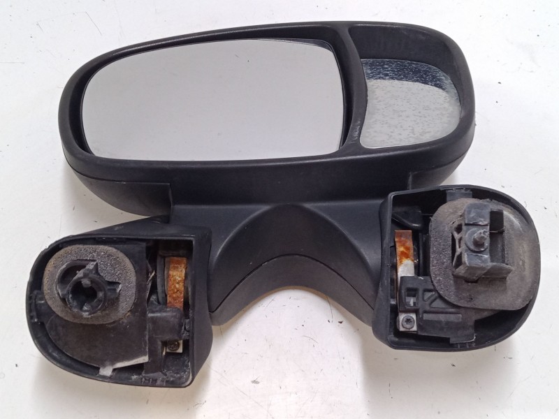 Recambio de retrovisor derecho para renault trafic ii furgoneta (fl) 1.9 dci 80 (fl0b) referencia OEM IAM   