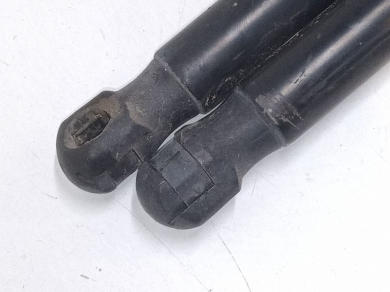 Recambio de amortiguadores malet/porton para peugeot bipper tepee 1.3 hdi 75 referencia OEM IAM   