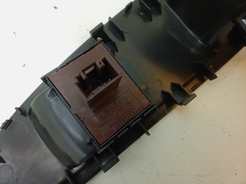 Recambio de maneta elevalunas puerta delantera izquierda para seat altea (5p1) 1.9 tdi referencia OEM IAM   