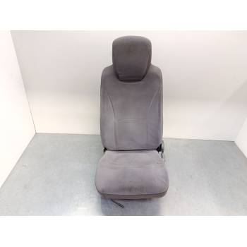 ASIENTO DELANTERO IZQUIERDO 
