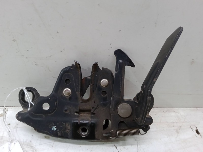 Recambio de cerradura capo para nissan x-trail ii (t31) 2.0 dci 4x4 referencia OEM IAM   