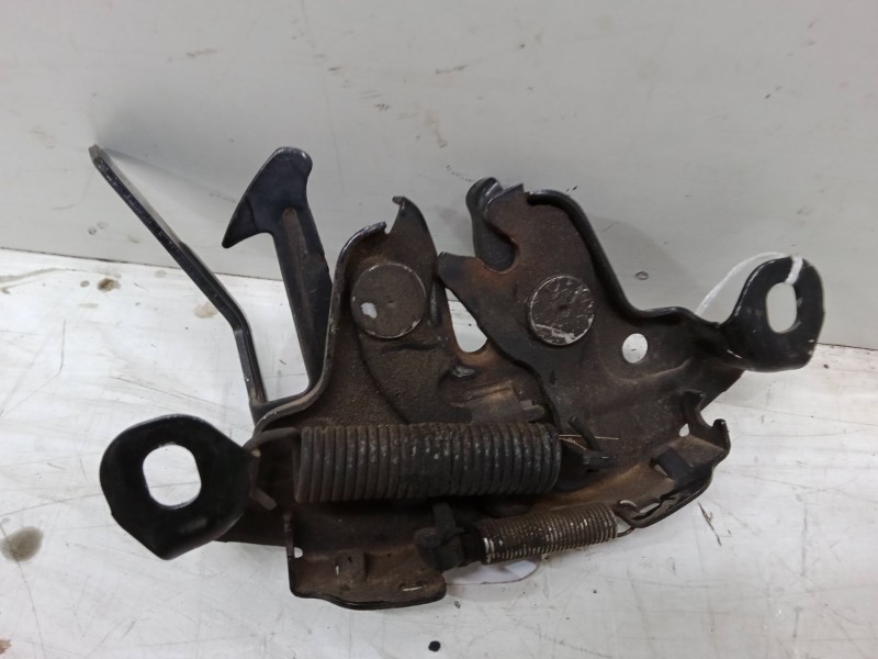 Recambio de cerradura capo para nissan x-trail ii (t31) 2.0 dci 4x4 referencia OEM IAM   