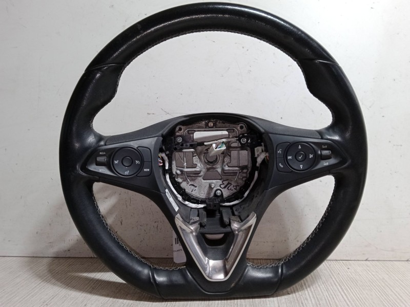 Recambio de volante multifincion para opel corsa f (p2jo) 1.2 (68) referencia OEM IAM   