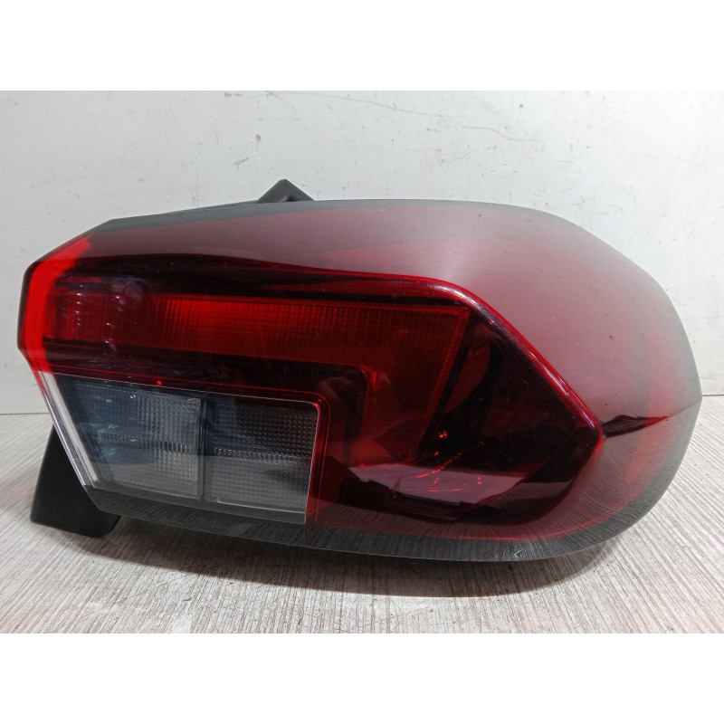 Recambio de piloto trasero derecho para opel corsa f (p2jo) 1.2 (68) referencia OEM IAM 9829317280  