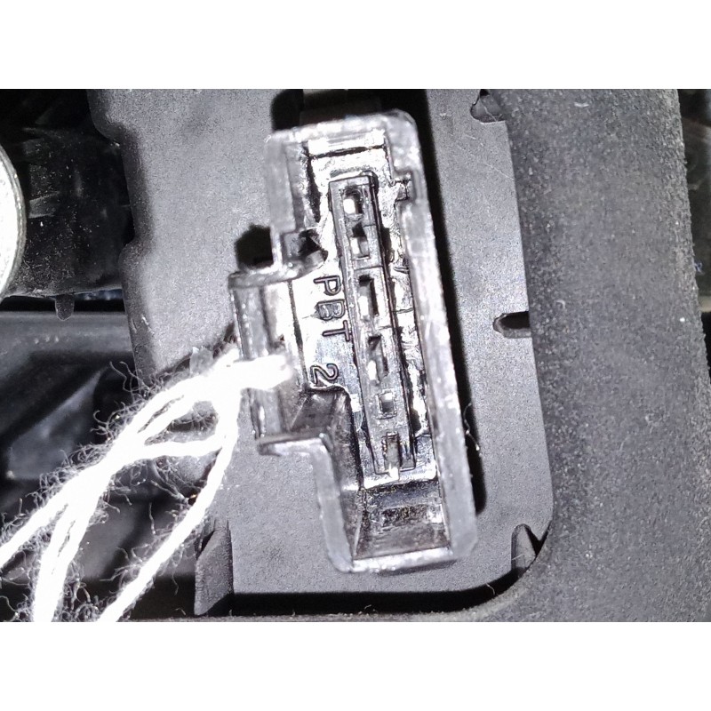 Recambio de piloto trasero derecho para opel corsa f (p2jo) 1.2 (68) referencia OEM IAM 9829317280  