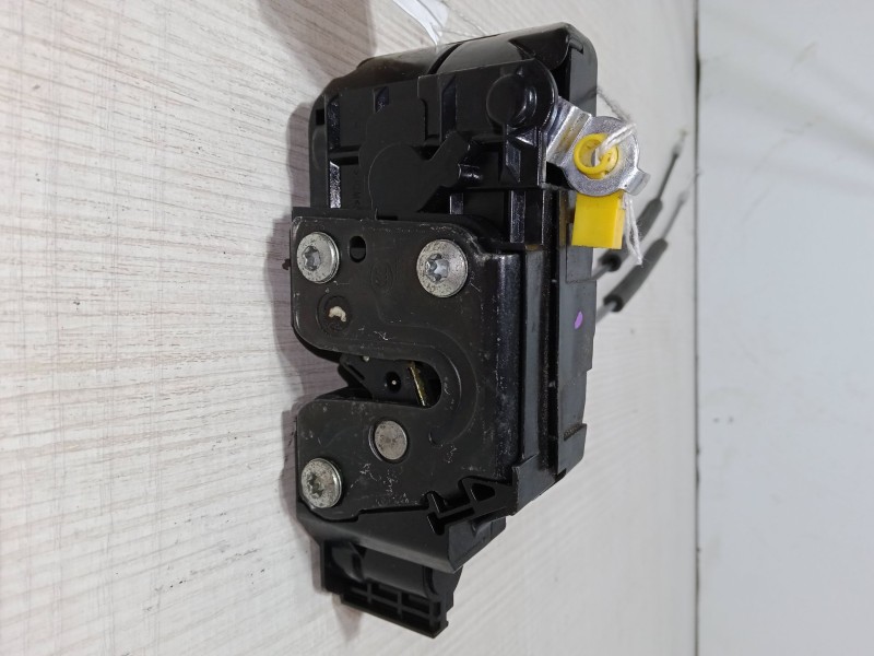 Recambio de cerradura puerta trasera izquierda para hyundai i20 i (pb, pbt) 1.2 referencia OEM IAM 81410-1J020FJD  