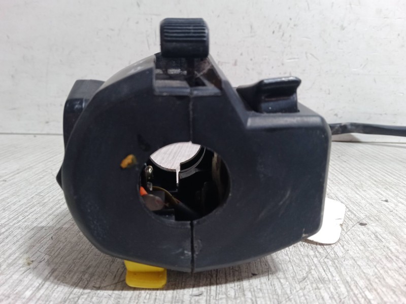 Recambio de piña luces izquierda para hyosung gv gv 650i referencia OEM IAM   