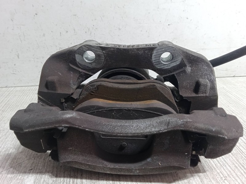 Recambio de pinza freno delantera derecha para opel corsa f (p2jo) 1.2 (68) referencia OEM IAM   