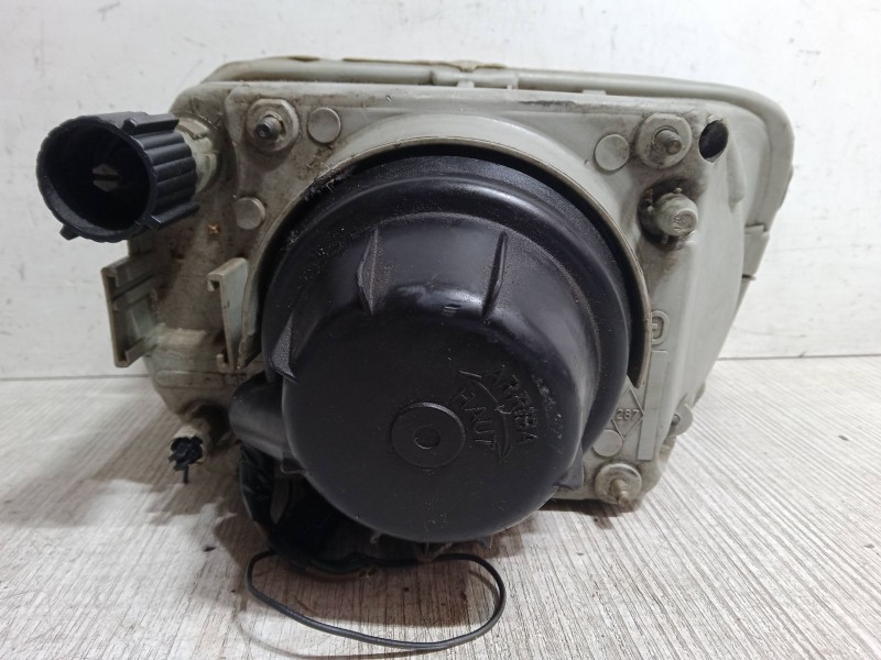 Recambio de faro izquierdo para renault super 5 (b/c40_) 1.4 (b/c402) referencia OEM IAM   