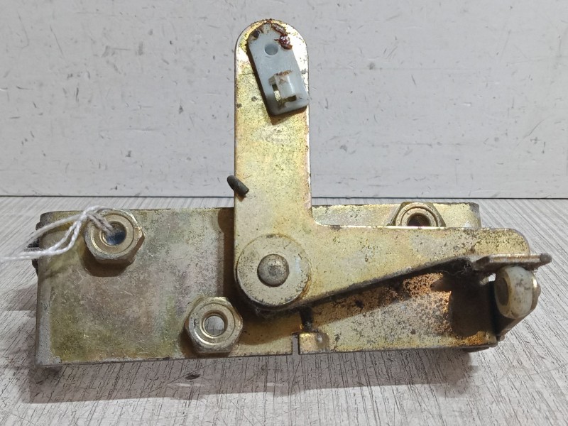 Recambio de maneta interior puerta delantera derecha para daf fa 1000 referencia OEM IAM   