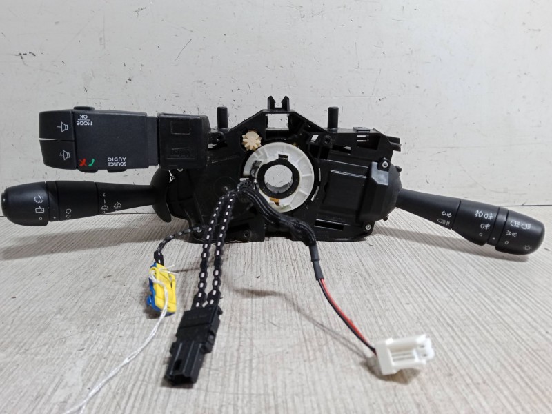 Recambio de mando luces para renault captur i (j5_, h5_) 1.2 tce 120 referencia OEM IAM 255671163R  