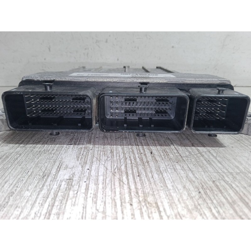 Recambio de centralita motor uce para renault captur i (j5_, h5_) 1.2 tce 120 referencia OEM IAM 237106102R  A2C99298900