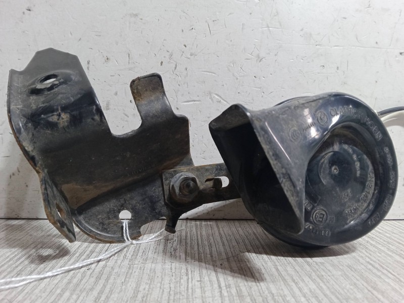 Recambio de claxon para renault captur i (j5_, h5_) 1.2 tce 120 referencia OEM IAM 70/3881157  