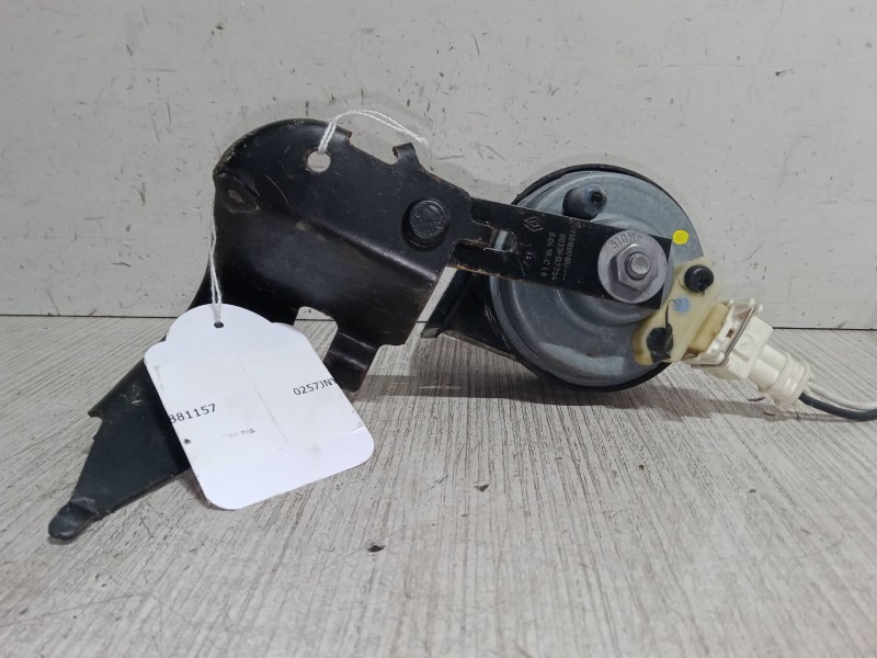 Recambio de claxon para renault captur i (j5_, h5_) 1.2 tce 120 referencia OEM IAM 70/3881157  