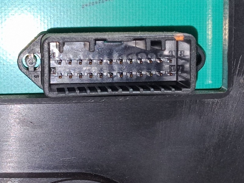 Recambio de cuadro instrumentos para dacia sandero 1.4 (bs0c, bs0a, bs0g, bs1f, bs0e) referencia OEM IAM   