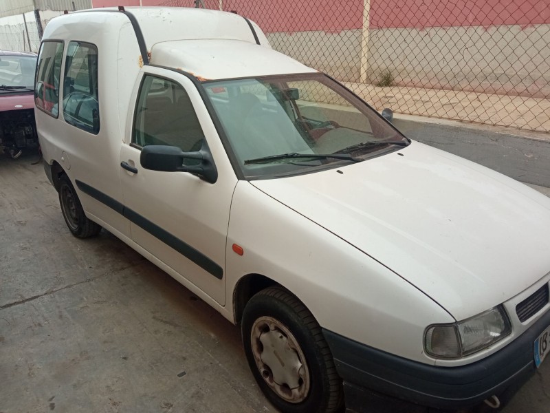 seat inca (6k9) del año 2000