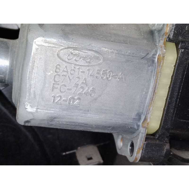 Recambio de elevalunas electrico delantero derecho para ford fiesta vi (cb1, ccn) 1.6 tdci referencia OEM IAM 8A61-14553  