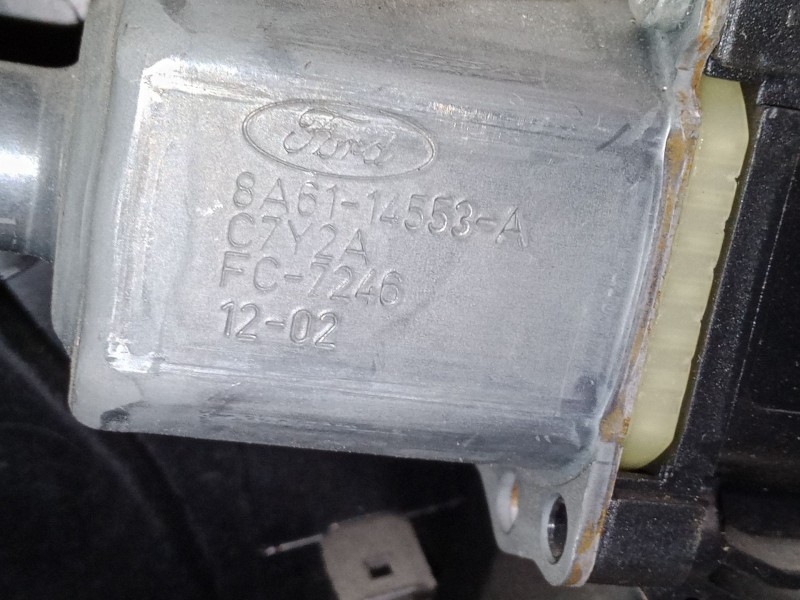 Recambio de elevalunas electrico delantero derecho para ford fiesta vi (cb1, ccn) 1.6 tdci referencia OEM IAM 8A61-14553  